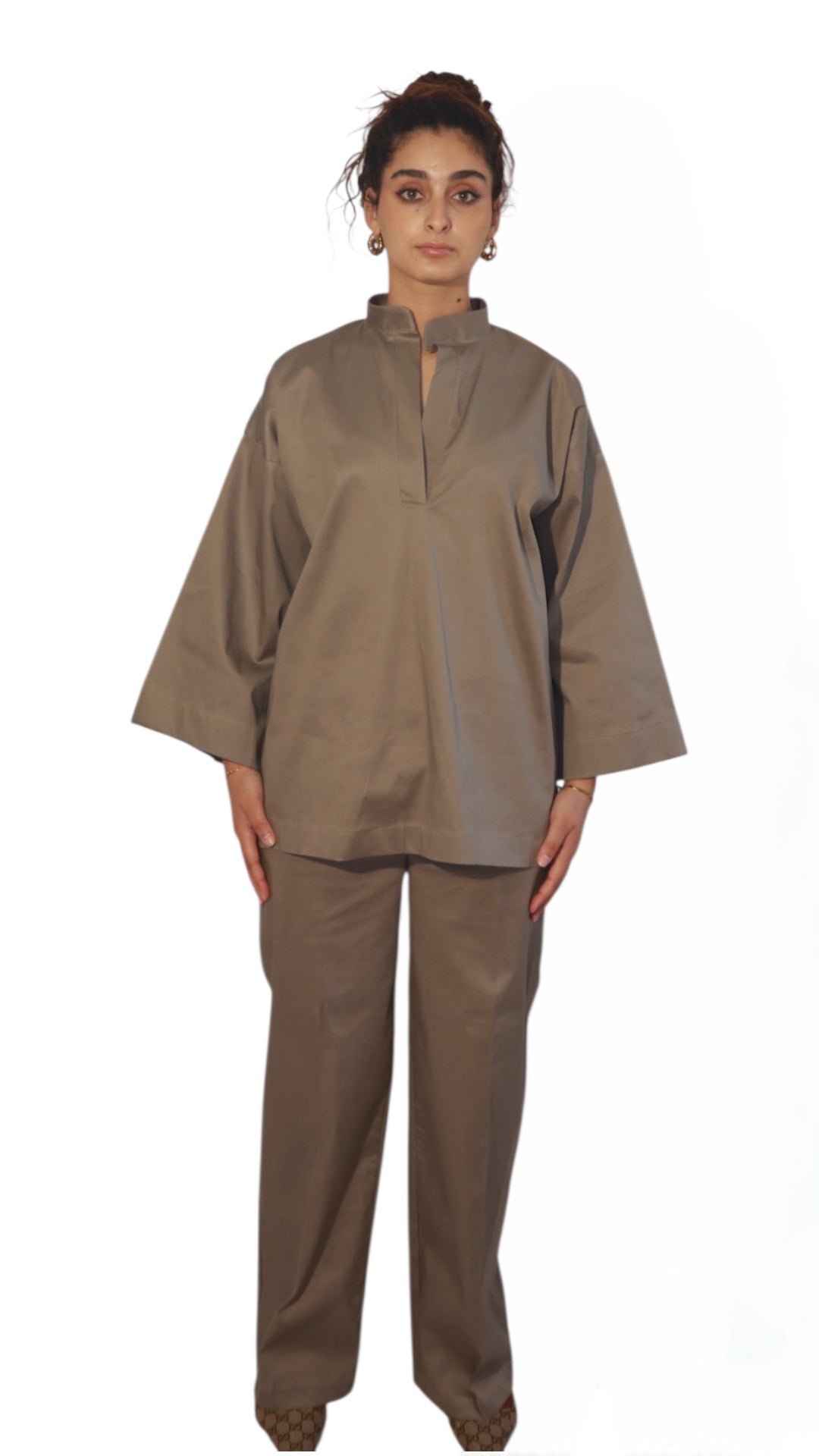 Four Seasons -Set Desert Taupe